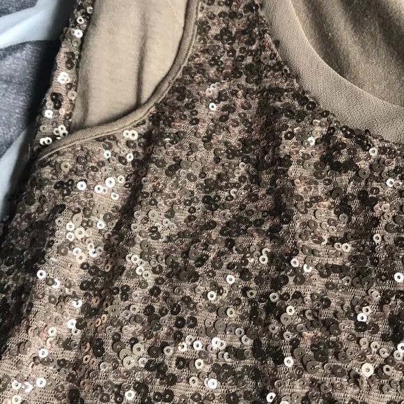 Beautiful Glittery Top,Size XS - Picture 3 of 3